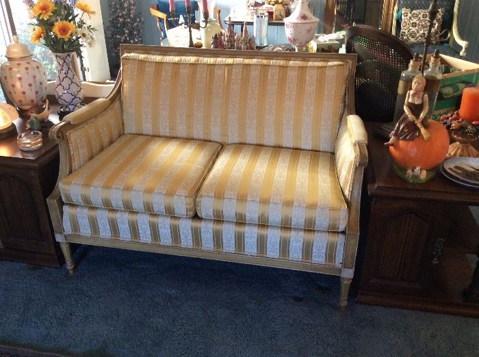 PROVENCIAL HOLLYWOOD REGENCY LOVE SEAT