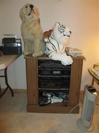 white tiger, Optimus home theatre equipment