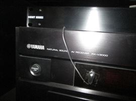 Yamaha RX-V3000