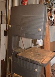 Vertical Band Saw