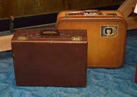 Vintage Suitcases / Luggage