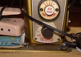 Vintage Fleetwood Sewing Machine, Made in Japan (Not Tested)