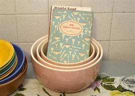 Vintage Pink Mixing Bowl Set 
