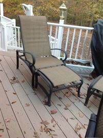 Outdoor Patio Lawn Chair with Detached Ottoman