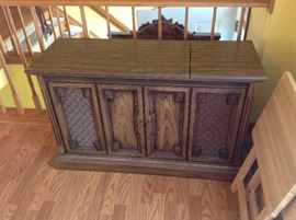 STEREO IN CABINET, MAGNAVOX WITH 8 TRACK TAPE PLAYER