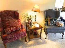 2 wingback chairs, side table, lamp, collectibles, vintage candy dish