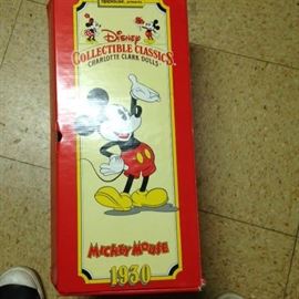 Mickey Collectible Classics