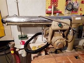 Radial arm saw