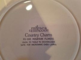 Mikasa "country charm" dishes