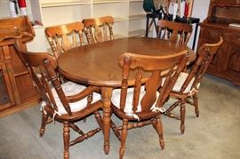 Temple Stuart Dining Table with 6 Chairs
