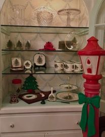 Spode and other Christmas Dish, Serve & Barware; Christmas Decor and Decorations 