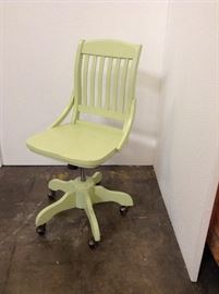 Green Retro Wood Office Chair
