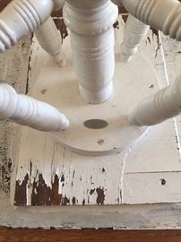 Rachel Ashwell Photo 2. Underside of the table