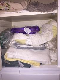 Lots of very fine linens. Tablecloths, napkins and more 