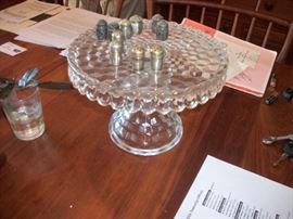 salt and peppers, cake plate