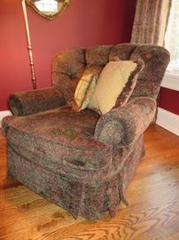 SWIVEL CHAIR
PEARSON FURNITURE COMPANY
