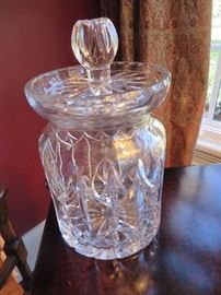 CRYSTAL BISQUIT BARREL
