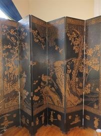 6 PANEL CHINESE SCREEN
GOLD & BLACK DESIGN
