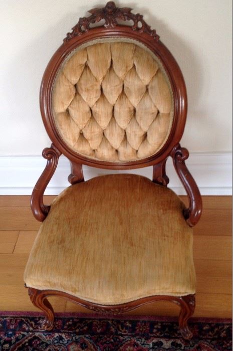 Womens Victorian Parlor Chair 