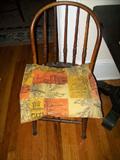 Spindle chair/old cushion