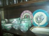 Wonderful various china pieces/sets