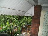 Outdoor rod iron porch handrails
