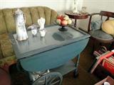 Tea Cart in excellent condition with Glass Tray