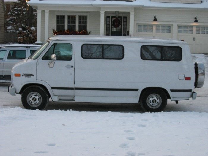 1995 Chev  C20 converted van. Only 88557 miles..