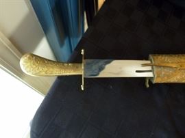 Asian meat carving set