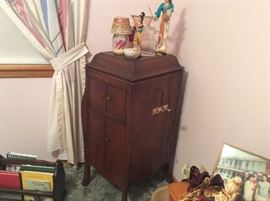 Old victoria cabinet