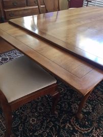 Expansion dining table by Statton 