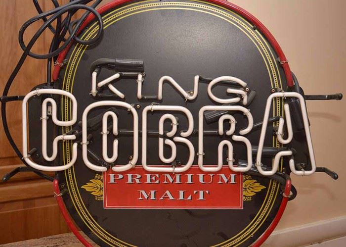 King Cobra Premium Malt Beer Neon Light Bar Sign, (Works!) 