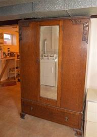 Large Antique Oak Wardrobe / Armoire with Mirror (Measures approx. 47" long x 17.5" deep x 74" high. Good Condition)