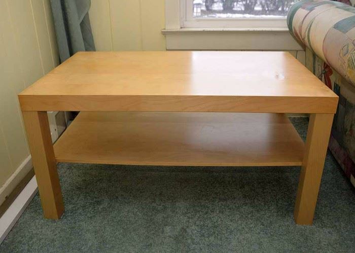 Light Wood Tone Laminate Coffee Table (Measures approx. 35.5" long x 21.75" wide x 18" high. Excellent Condition)