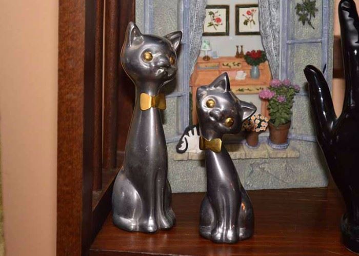 Metal Cat Figurines