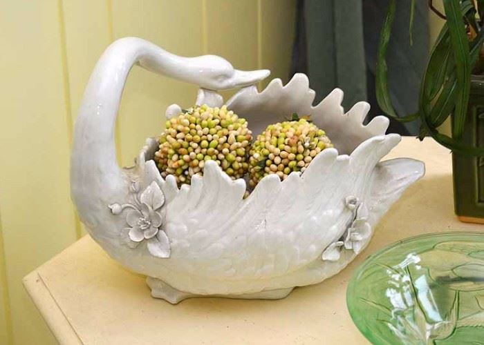 Vintage Porcelain Swan Planter
