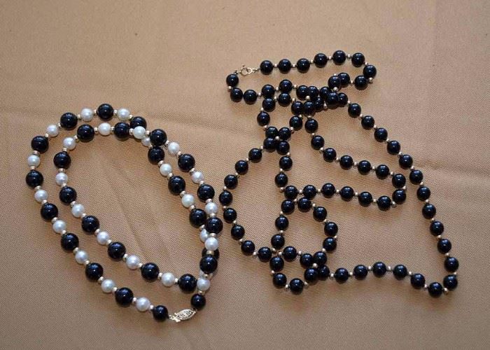 Women's Costume Jewelry - Necklaces / Beads