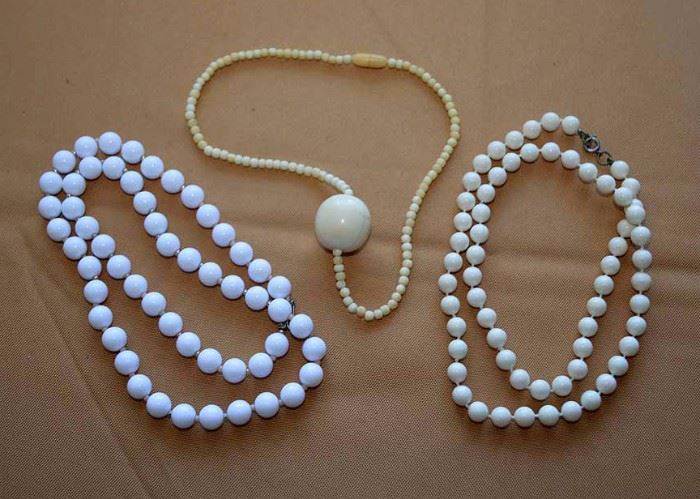 Women's Costume Jewelry - Necklaces