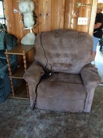 #34 Tan Pide lift chair $175 (also have it in Green) — at Vincent Rd Huntsville 35802 Call 256-656-989five.