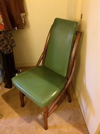 #36 green mid century chair $65 — at Vincent Rd Huntsville 35802 Call 256-656-989five.