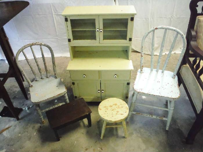 FANTASTIC ANTIQUES ESTATE SALE in Mineola, TX starts on 11/16/2016