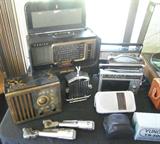 Zenith B600 short wave radio. Bakelite and vintage Radios. Vintage microphones with original boxes.