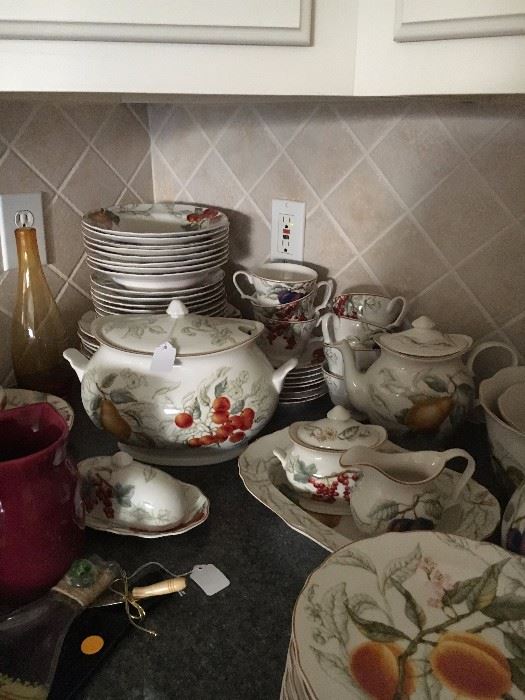 Seven Sisters Estate Sale in Madison, AL starts on 11/17/2016