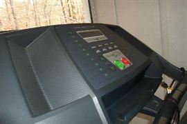 treadmill, Golds gym brand