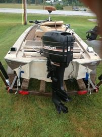 Smoker Craft 17' Fiberglass Fishing Boat w/trailer, 40HP Mercury motor and electric trolling motor