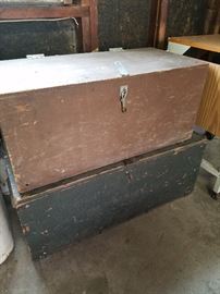 2 vintage storage boxes