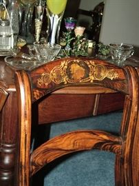 Look at this gorgeous wood!