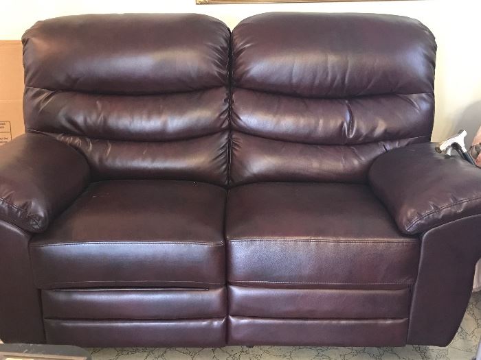 Leather sofa 