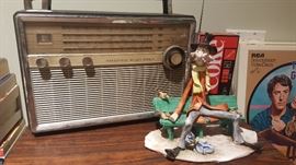 Vintage radio, ceramic hobo figurine