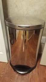 Canworks stainless steel garbage can